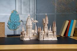 Ugears 3D dřevěné mechanické puzzle Hrad Bradavice, Harry Potter