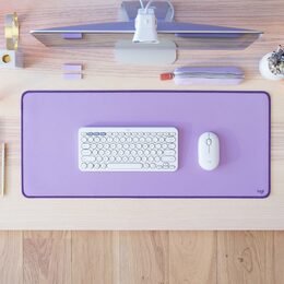 Podložka pod myš Logitech Desk Mat Studio Series. 30 x 70 cm - fialová